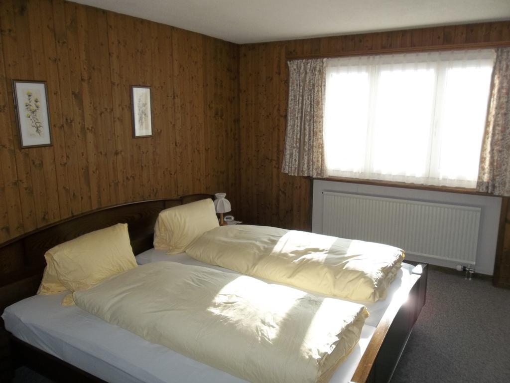 Hotel Old-Jnn Saas im Prattigau Esterno foto