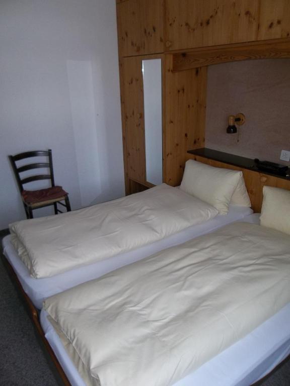 Hotel Old-Jnn Saas im Prattigau Camera foto